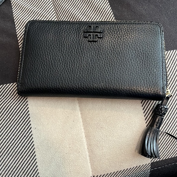 Tory Burch combo crossbody and wallet - Picture 9 of 12